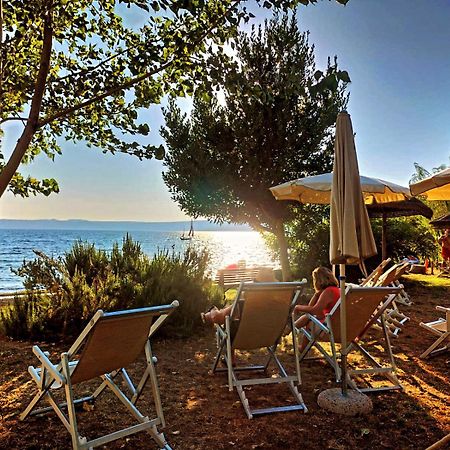 טרוויניאנו רומאנו International Glamping Lago Di Bracciano מראה חיצוני תמונה